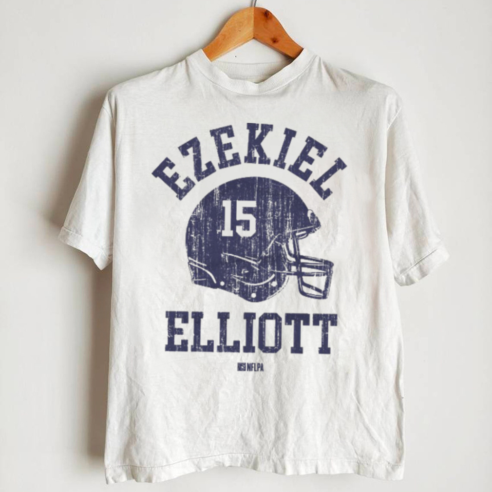 Ezekiel Elliott New England Helmet Font Shirt - teejeep