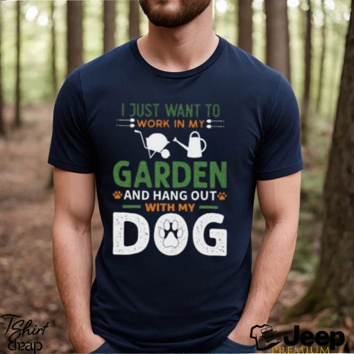 Funny Gardening Dog Lover Gardener Garden Plants Classic T Shirt