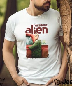 Graphic Christmas Design Xmas Resident Alien shirt