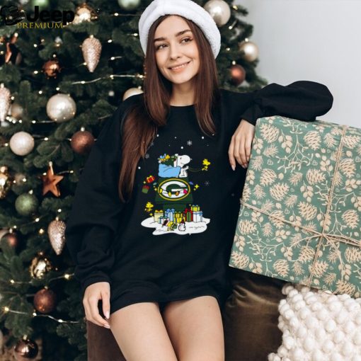 Green Bay Packers Santa Snoopy Wish You A Merry Christmas Shirt