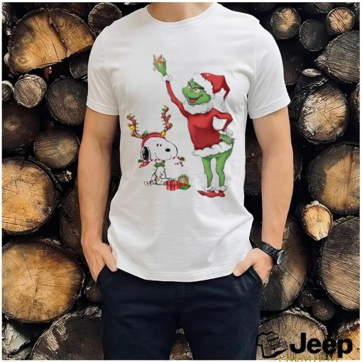 Grinch hat santa and Snoopy reindeer merry christmas shirt