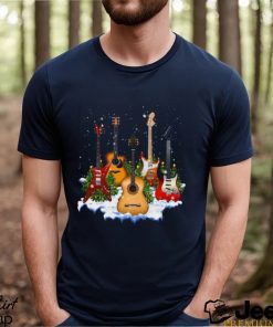 Guitar Santa Hat Christmas Tree Funny Music Loves Xmas shirt