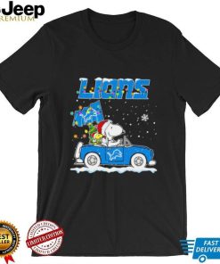 Happy Merry Christmas Snoopy drive a car Detroit Lions logo flag gift shirt