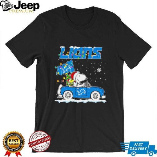 Happy Merry Christmas Snoopy drive a car Detroit Lions logo flag gift shirt