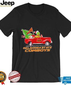 Happy Merry Christmas The Grinch drive a car Oklahoma State Cowboys football logo flag gift shirt