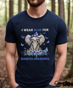 I WEAR BLUE FOR DIABETES AWARENESS Classic T Shirt