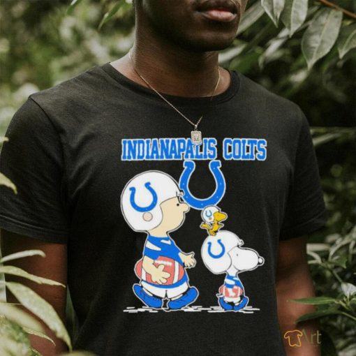 Indianapolis Colts Snoopy Plays The Football Game shirt