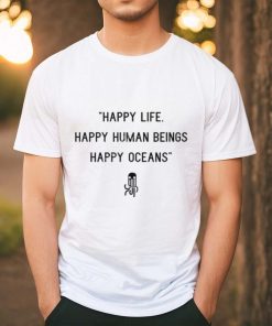 Jordana Brewster Wearing Happy Life Happy Human Beings Happy Oceans Tee Daily Mail shirt