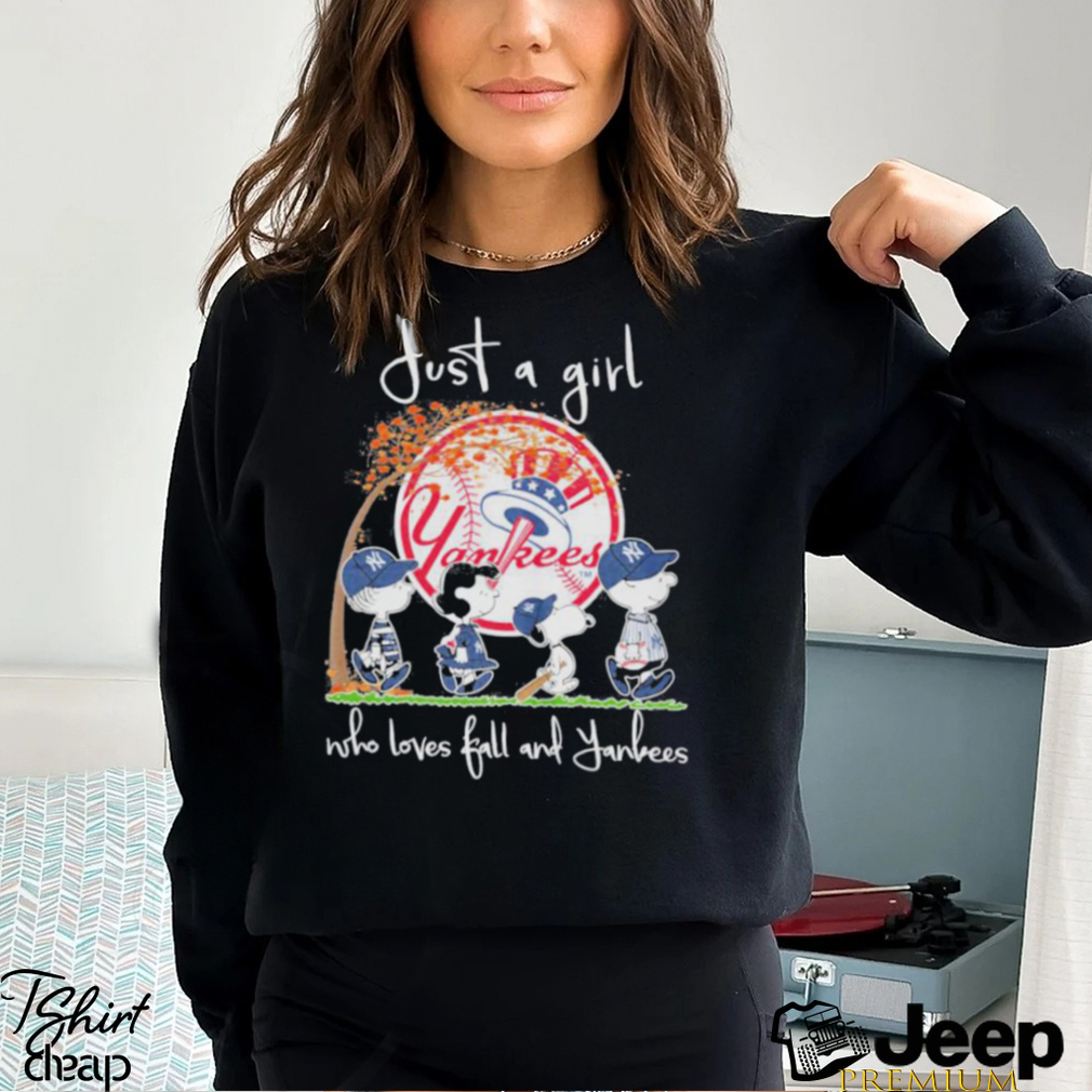 Just A Girl Who Loves Fall And Yankees T Shirt - teejeep