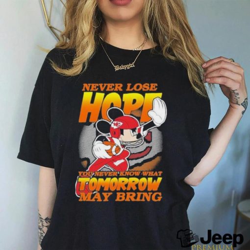 Kansas City Chiefs NFL Football Mickey Disney Never Lose Hope Shirt