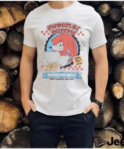 Knuckles Pizzeria shirt