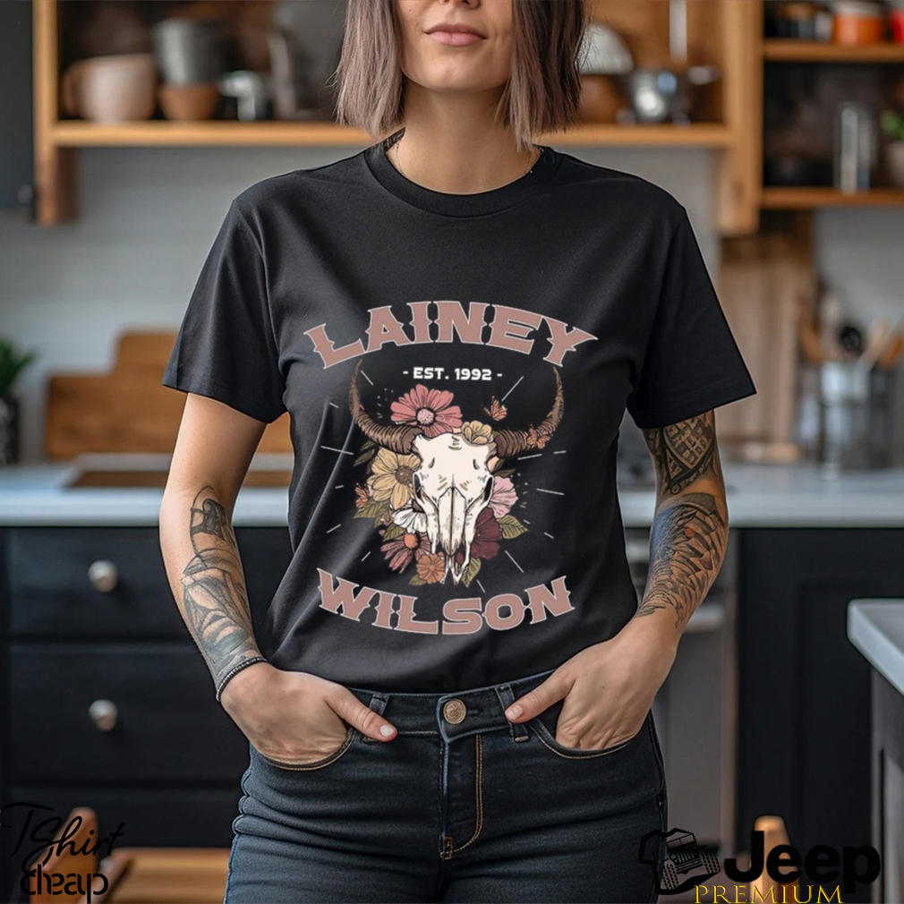 Lainey Wilson Hat Photo T-shirt 