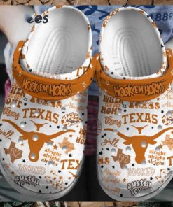 Longhorns Hook’ Em Horns Clogs