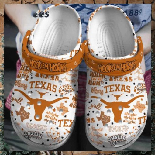 Longhorns Hook’ Em Horns Clogs