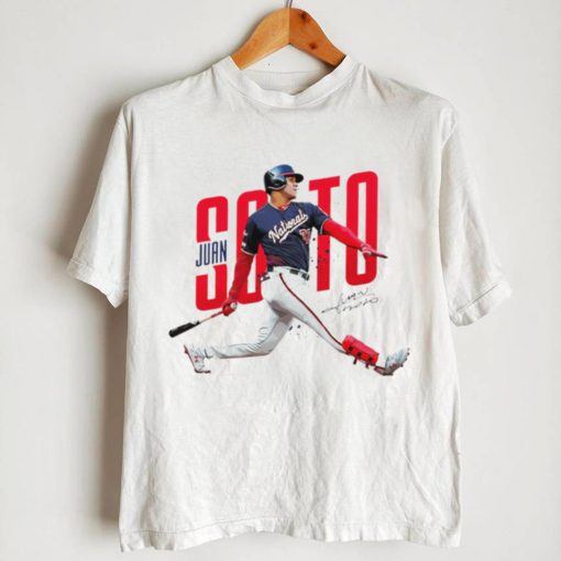 MLB Juan Soto number 22 New York Yankees baseball player action pose signature gift shirt