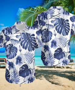 MLB New York Yankees Tropical Pattern Short Sleeve Resort Hawaiian Shirt Gift Summer