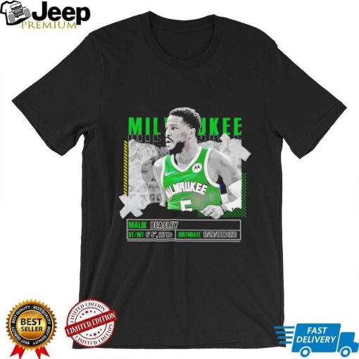 Malik Beasley Milwaukee Bucks basketball player pose paper gift shirt