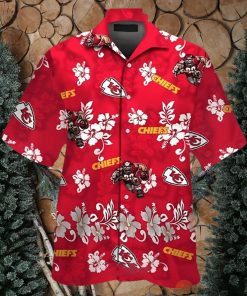 Men Kansas City Chiefs Football Floral Aloha Hawaiian Shirt Summer Vacation