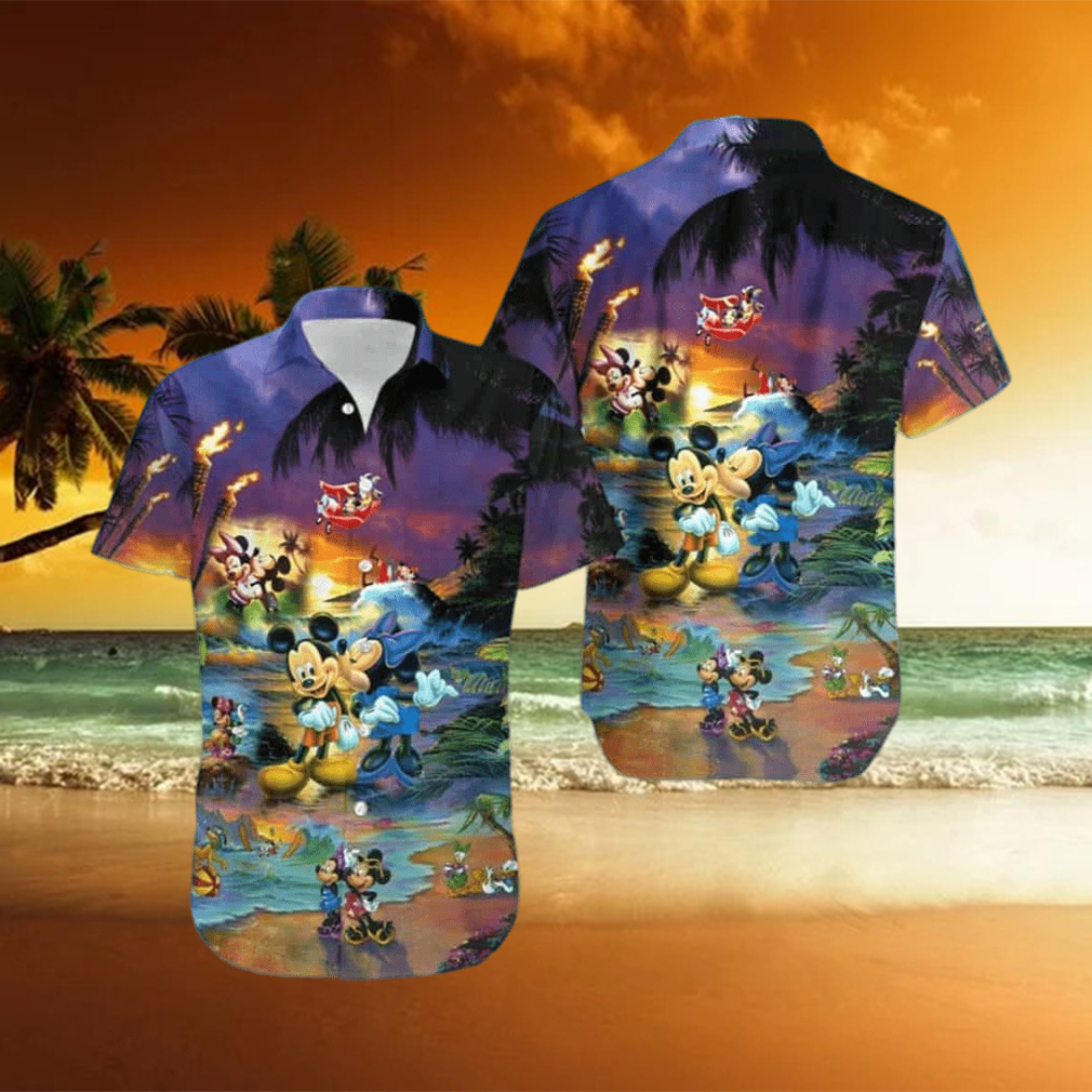 mickey and minnie mouse beach