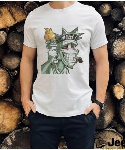 Monkey Liberties Smoking shirt