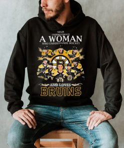 Never Underestimate A Woman Who Understands Hockey Team Sport And Loves Bruins Shirt