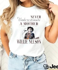 Never underestimate A Mother Who Listens To Willie Nelson Plaid 2023 Shirt