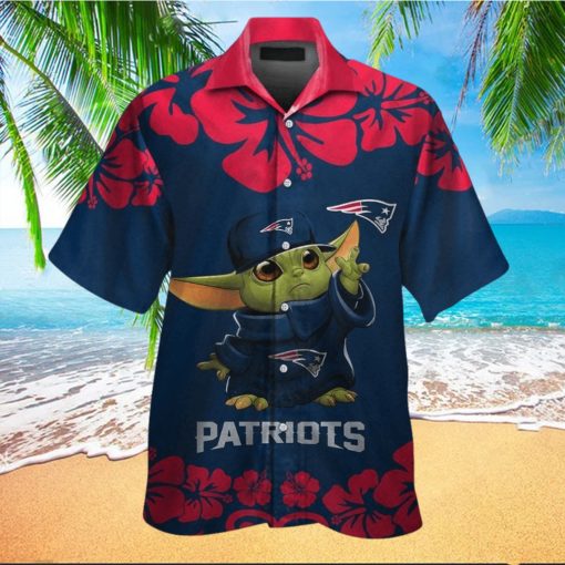 New England Patriots Baby Yoda Short Sleeve Button Up Tropical Hawaiian Shirt