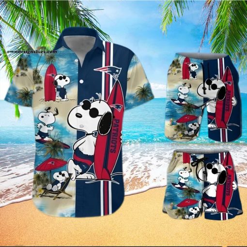 New England Patriots Snoopy All Over Print Hawaiian Shirt And Beach Shorts