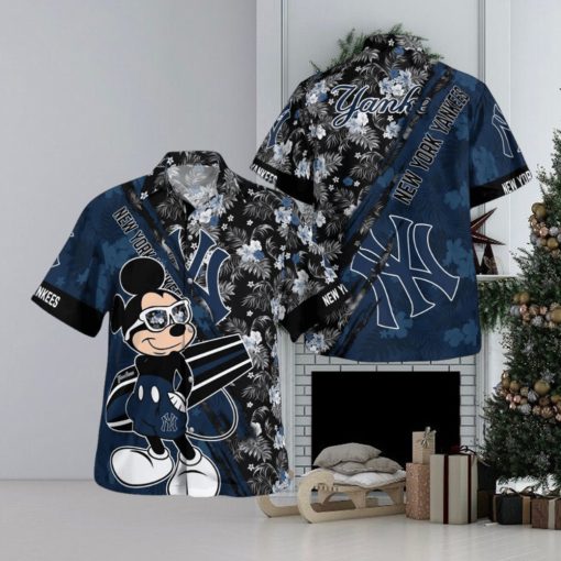 New York Yankees Mickey Mouse Floral Short Sleeve Hawaii Shirt