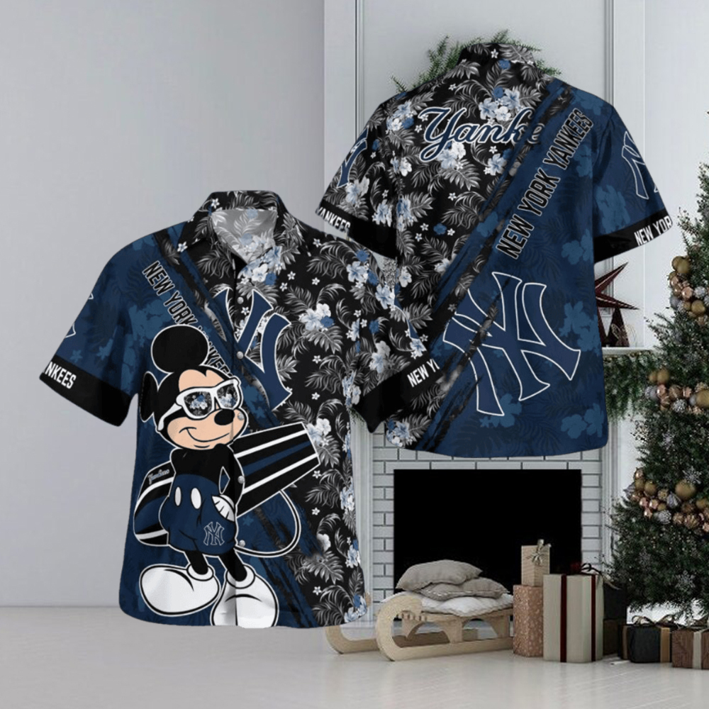 mickey mouse yankees shirt