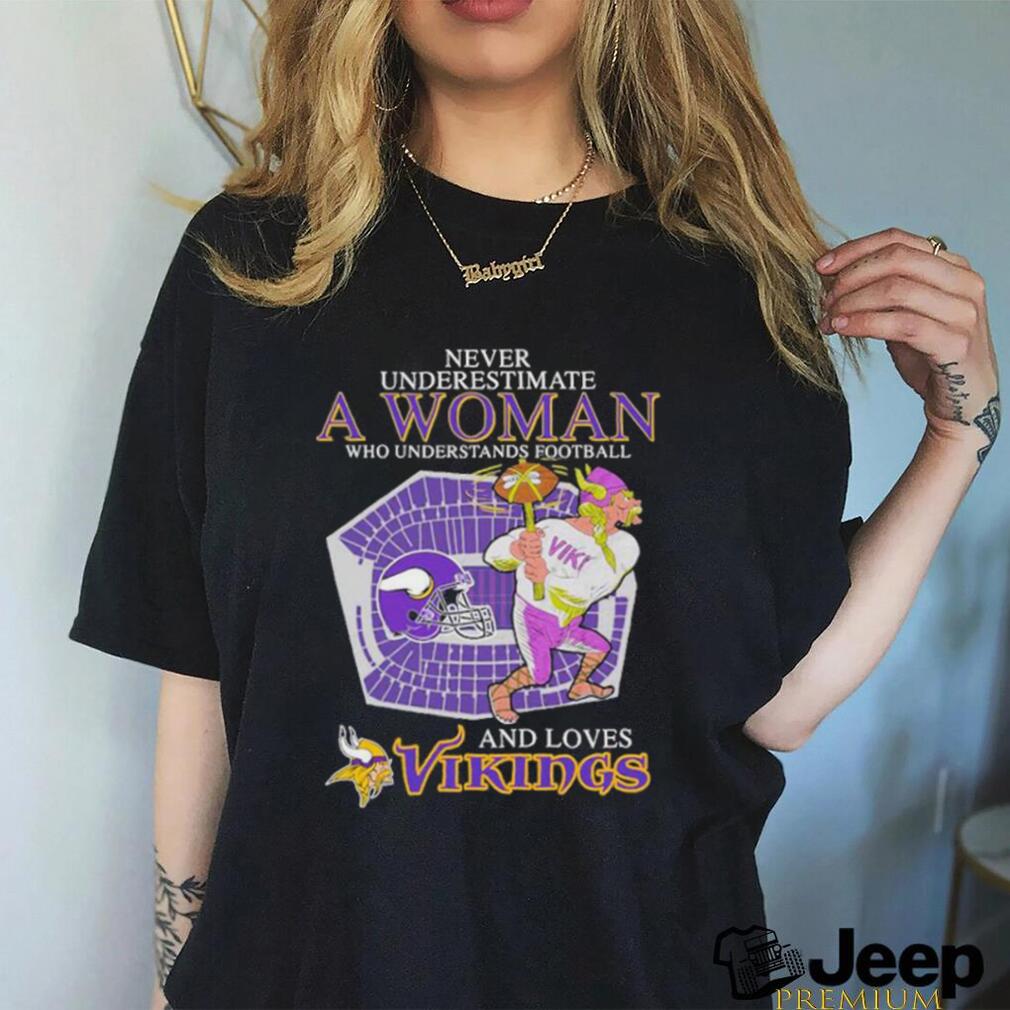 Minnesota Vikings Legends Purple T-Shirt Chirstmas Gift For Men Women  Unisex Tee