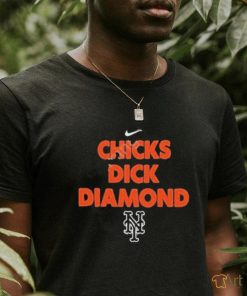 Official Sny mets chicks dick diamond T shirt