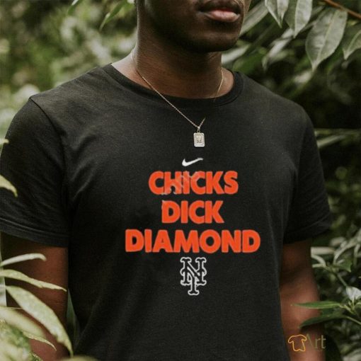 Official Sny mets chicks dick diamond T shirt