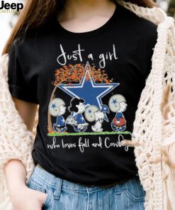 Official The Peanuts Just a girl who loves fall and Dallas Cowboys Shirt