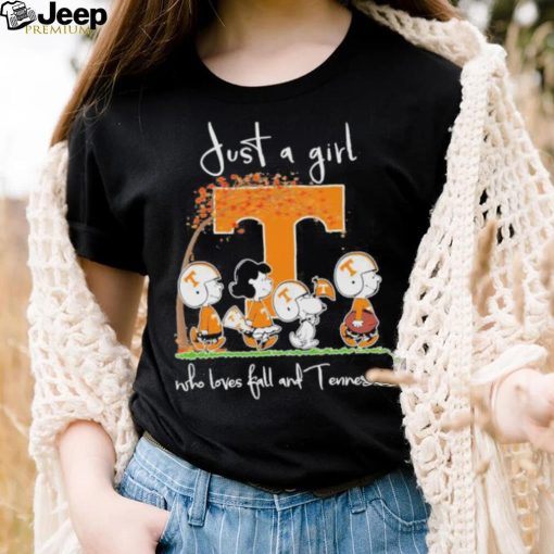 Official The Peanuts Just a girl who loves fall and Tennessee shirt