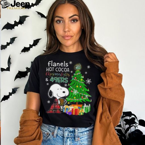 Official charlotte 49ers Snoopy Flanels Hot Cocoa Christmas Lights Tree T Shirt