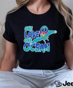 Official jimmy Buffett One Love One Ocean shirt