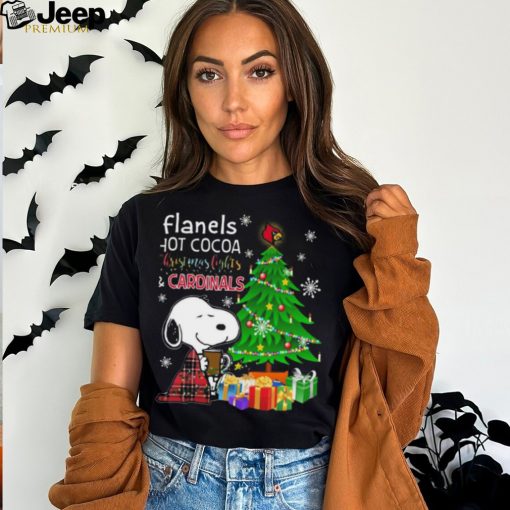 Official louisville Cardinals Snoopy Flannels Hot Cocoa Christmas Lights Tree T Shirt