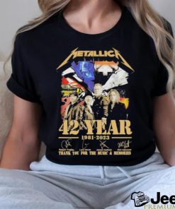 Original Metallica 42 Years 1981 2023 Thank You for the Music and Memories signatures shirt