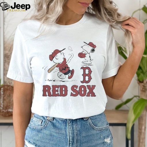 Peanuts Charlie Brown And Snoopy Playing Baseball Boston Red Sox T Shirt