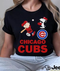 Peanuts Charlie Brown And Snoopy Playing Baseball Chicago Cubs Shirt