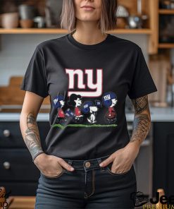 Peanuts Snoopy Football team with the new york giants NFL Shirt