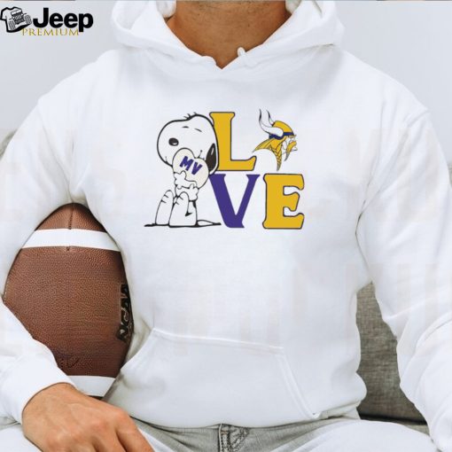 Peanuts Snoopy love Minnesota Vikings shirt