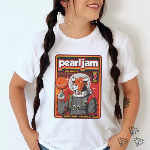 Pearl Jam Chicago Bulls shirt