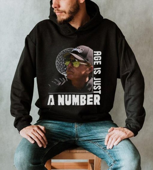 Phil Mickelson Rickie Fowler John Daly Jack Nicklaus Tiger Woods Brooks Koepka Justin Thoma shirt