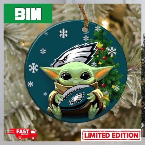 Philadelphia Eagles Baby Yoda NFL Football 2023 Christmas Tree Decorations Ornament_63773099 1 768×768