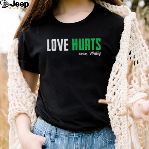 Philadelphia Eagles Love Hurts Xoxo Philly shirt