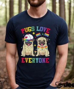 Pride Parade Pugs Love Everyone LGBT Pugs Gay Pride LGBT T Shirt