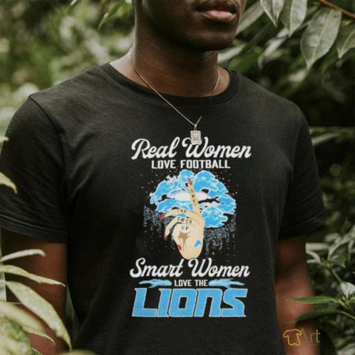 Real Women Love Football Smart Women Love The Detroit Lions Lips Diamonds T shirt