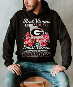 Real Women Love Georgia Bulldogs Smart Women Shirt